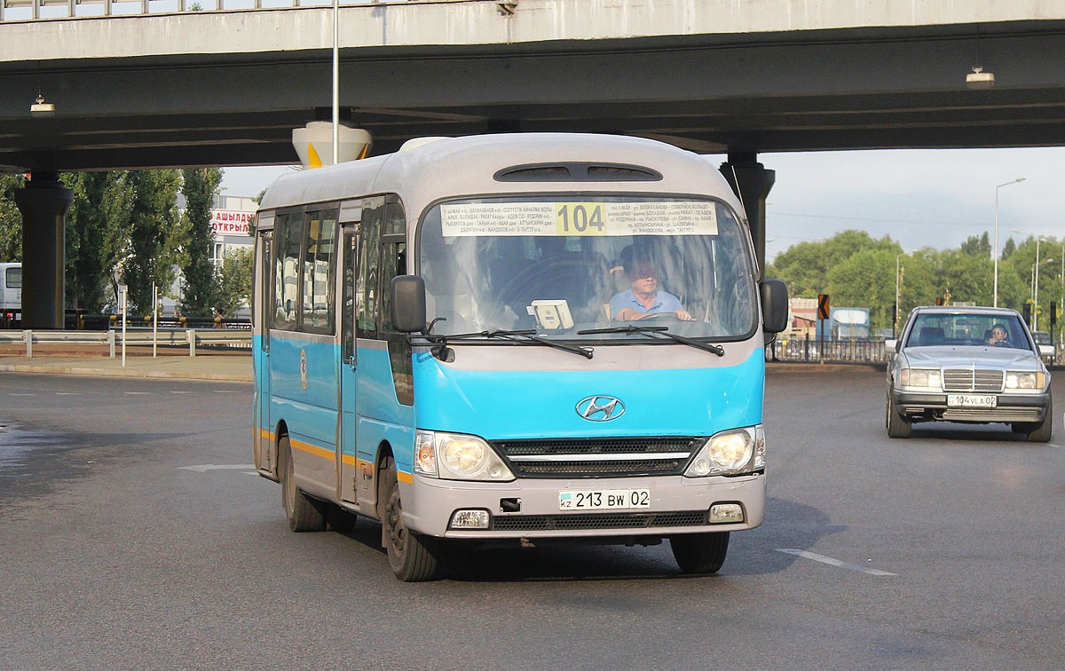 Almaty, Hyundai County (Hyundai Trans Auto) Nr. 213 BW 02