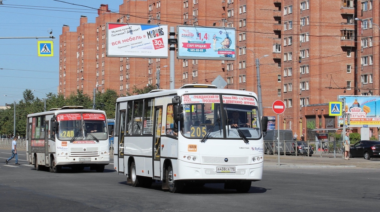 Sankt Petersburg, PAZ-320402-05 "Vector" Nr. А 438 СА 198