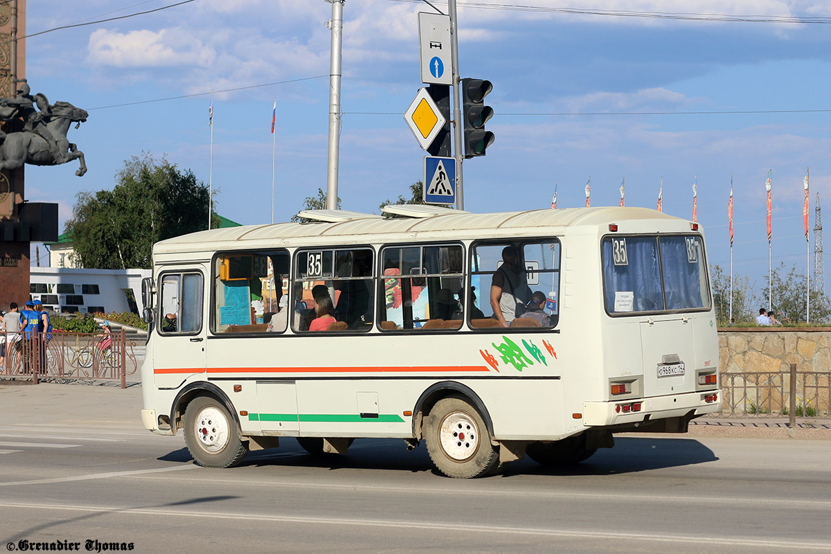 Саха (Якутия), ПАЗ-32054 № О 968 КС 14