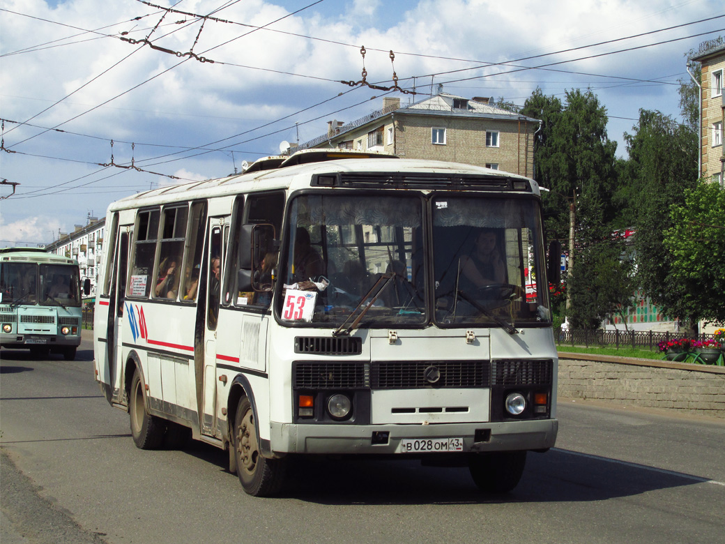 Кировская область, ПАЗ-4234 № В 028 ОМ 43