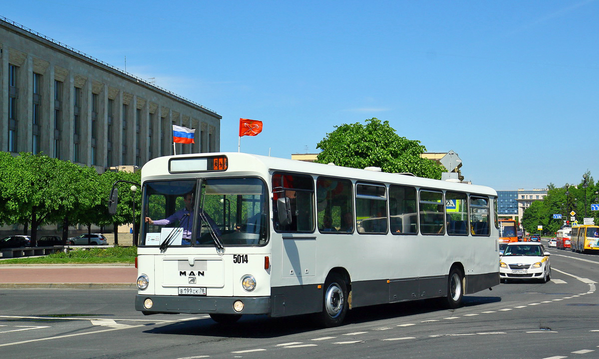 Санкт-Пецярбург, MAN 192 SL200 № 5014; Санкт-Пецярбург — IV Петербургский парад ретро-транспорта 26 мая 2018 г.