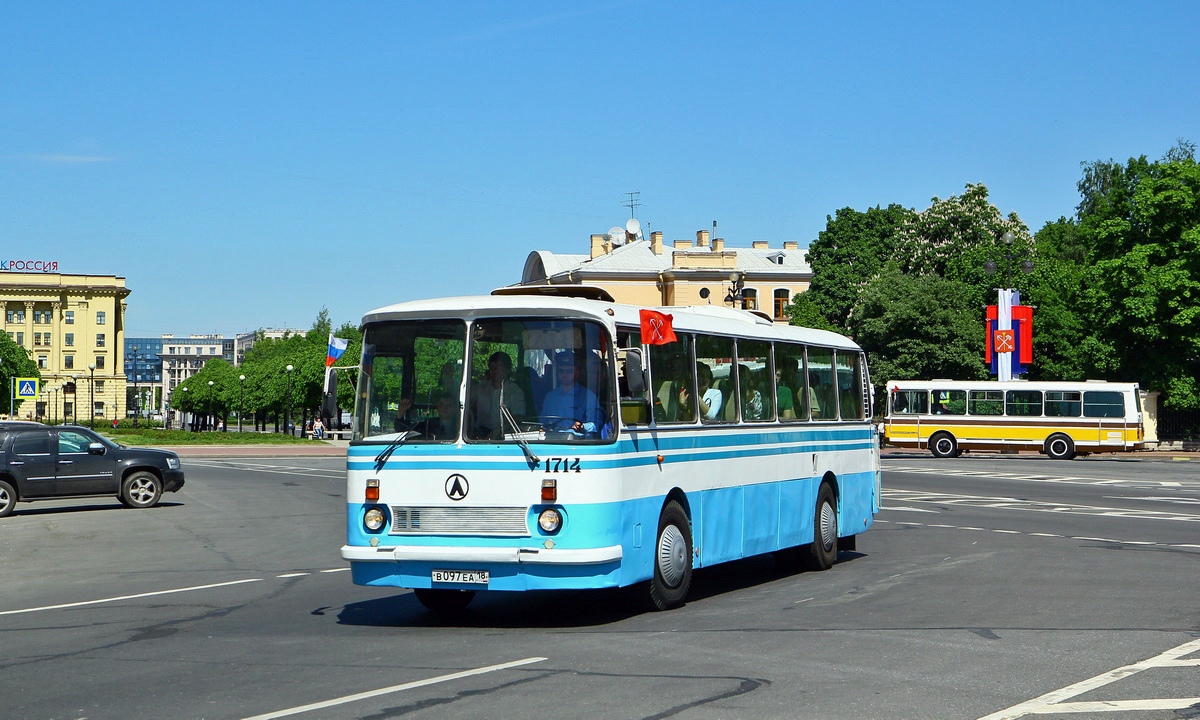 Sankt Petersburg, LAZ-699R Nr. 1714; Sankt Petersburg — IV St.Petersburg Retro Transport Parade, May 26, 2018