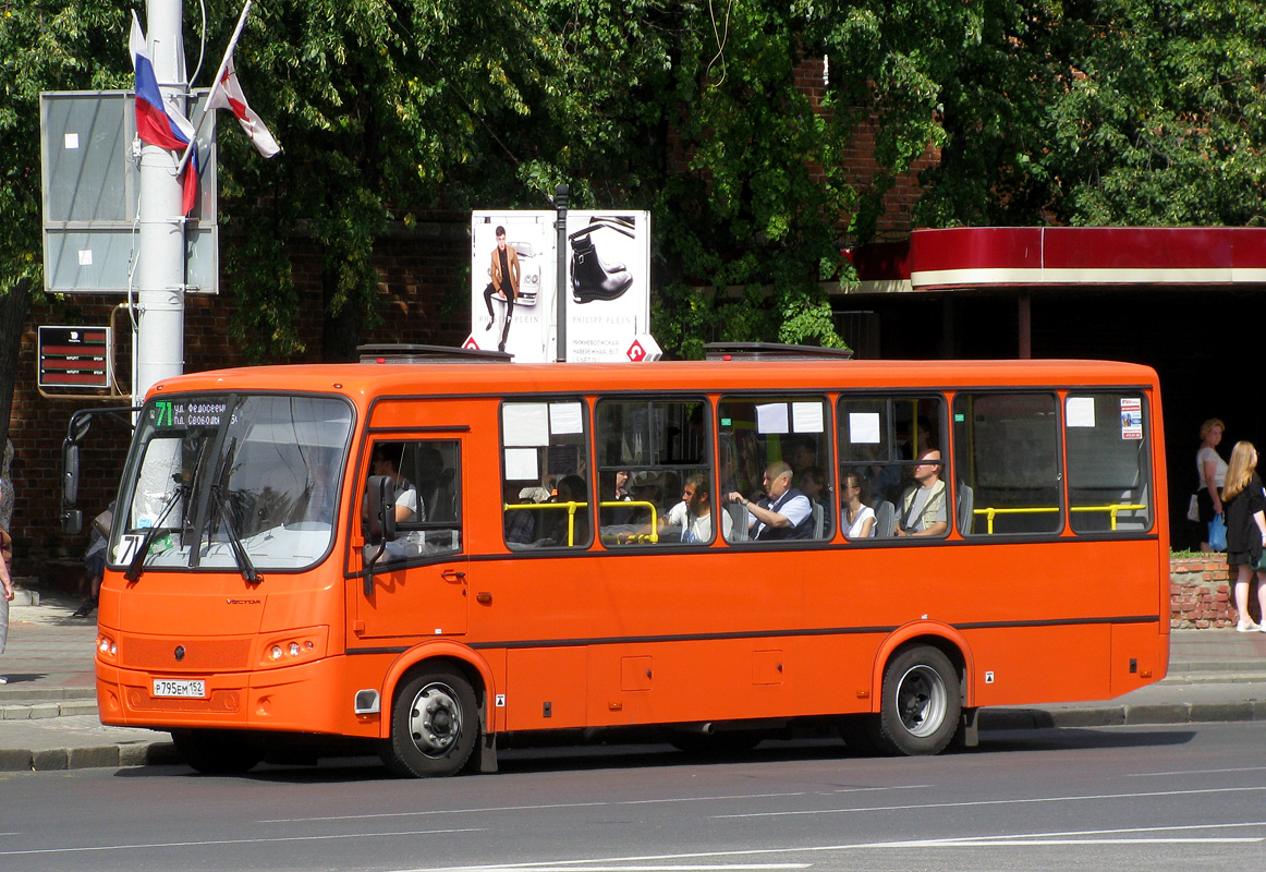 Nizhegorodskaya region, PAZ-320414-05 "Vektor" # Р 795 ЕМ 152