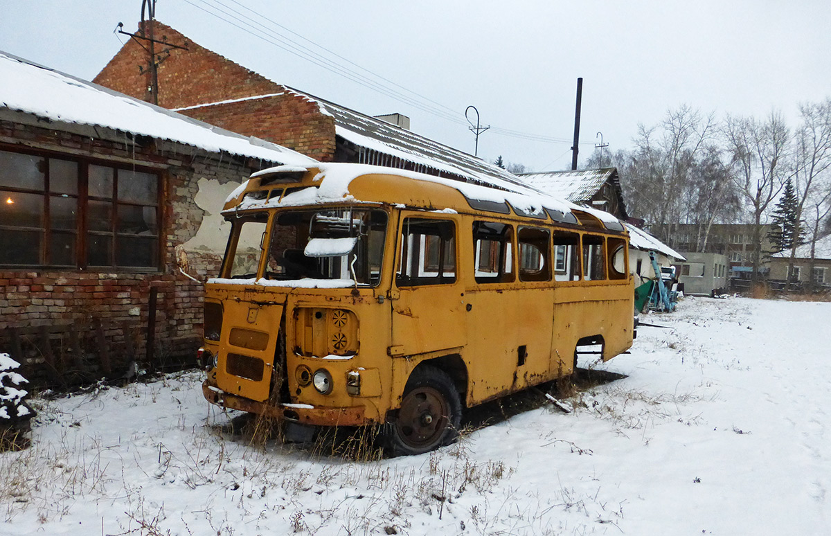 Novosibirsk region, PAZ-672M # А 146 КВ 54; Novosibirsk region — No plates buses