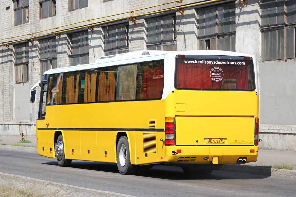 Днепропетровская область, Neoplan N316K Transliner № AE 1523 AB