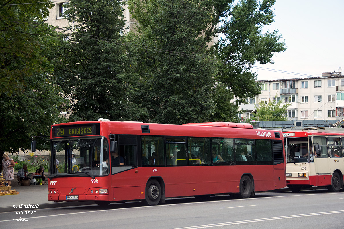 Литва, Volvo 7700 № 792