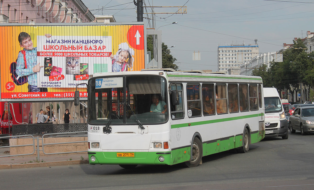 Челябинская область, ЛиАЗ-5256.26 № 018