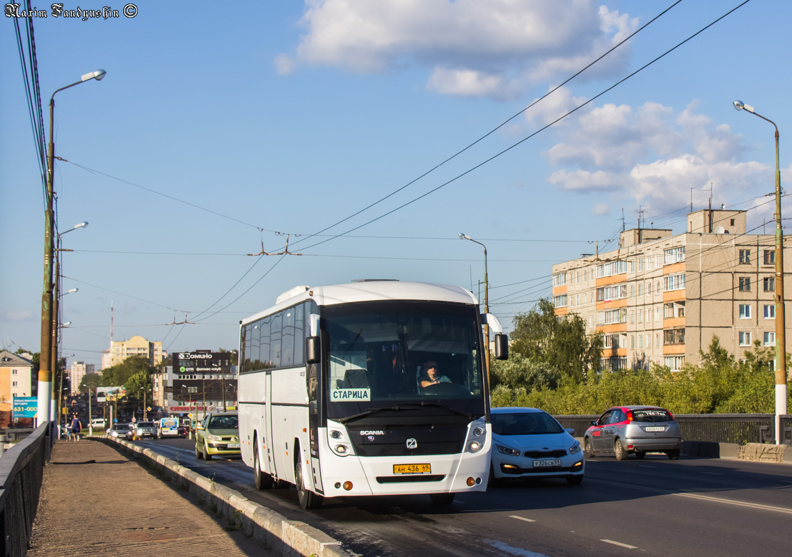 Автовокзал тверь. Автобус Тверь Старица. Старица автовокзал. Автобус Москва Старица. Общественный транспорт Старица.