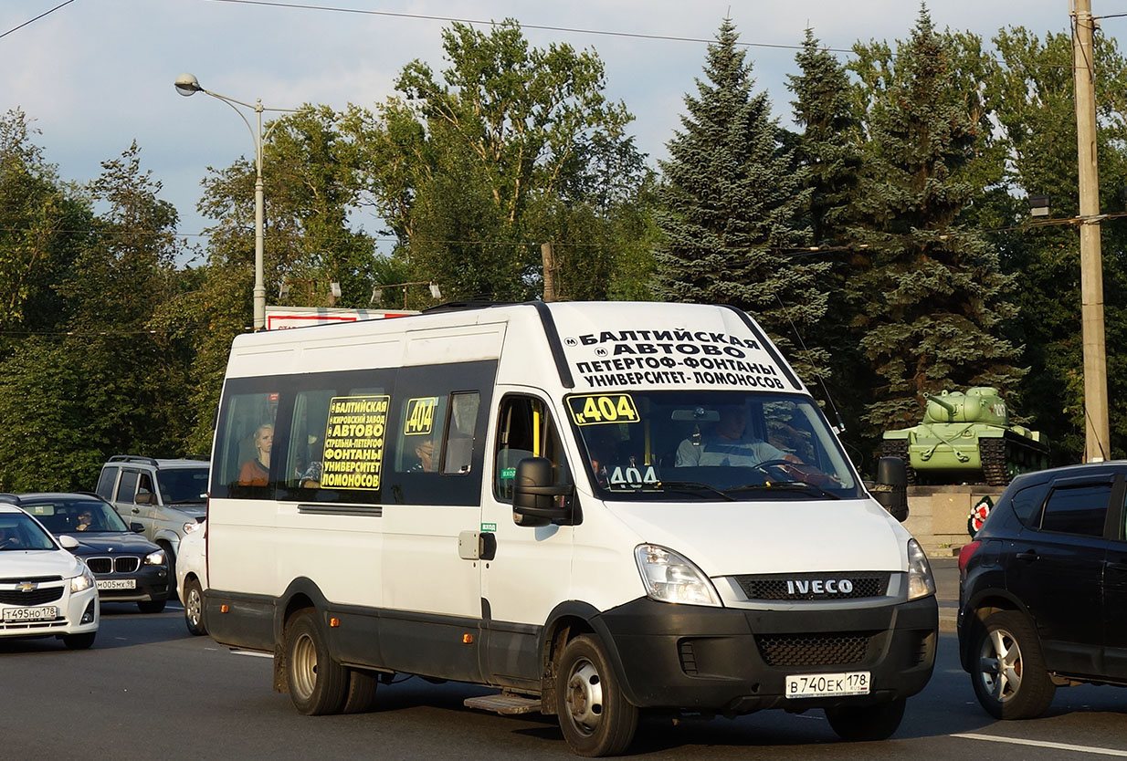 Санкт-Петербург, Нижегородец-2227UU (IVECO Daily) № В 740 ЕК 178