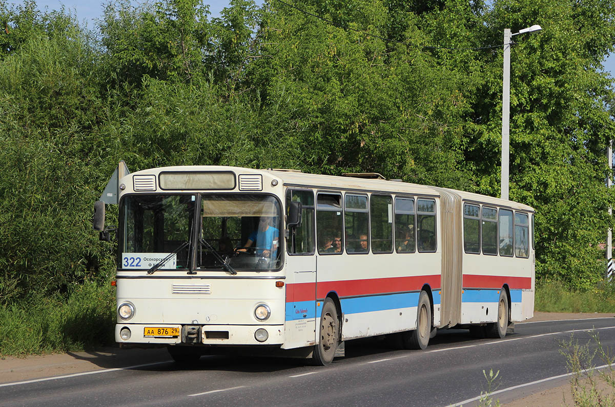 Архангельская область, Mercedes-Benz O305G № АА 876 29