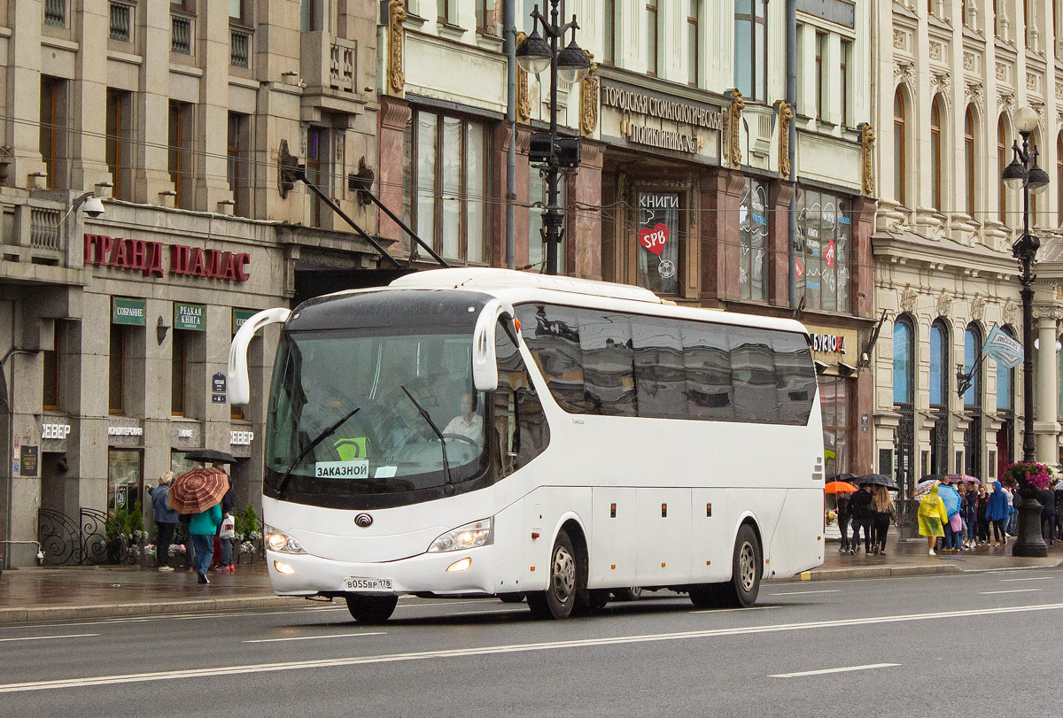 Санкт-Петербург, Yutong ZK6129H № В 055 ВР 178