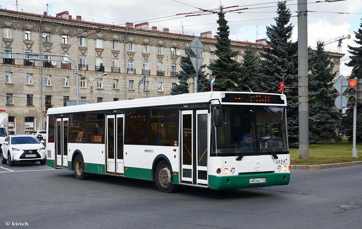 Санкт-Петербург, ЛиАЗ-5292.20 № 6924