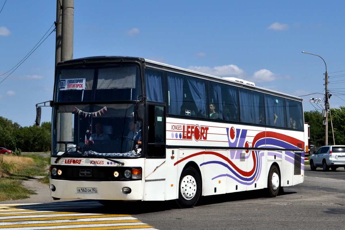 Республика Крым, Van Hool T815 Acron № А 162 ОК 82