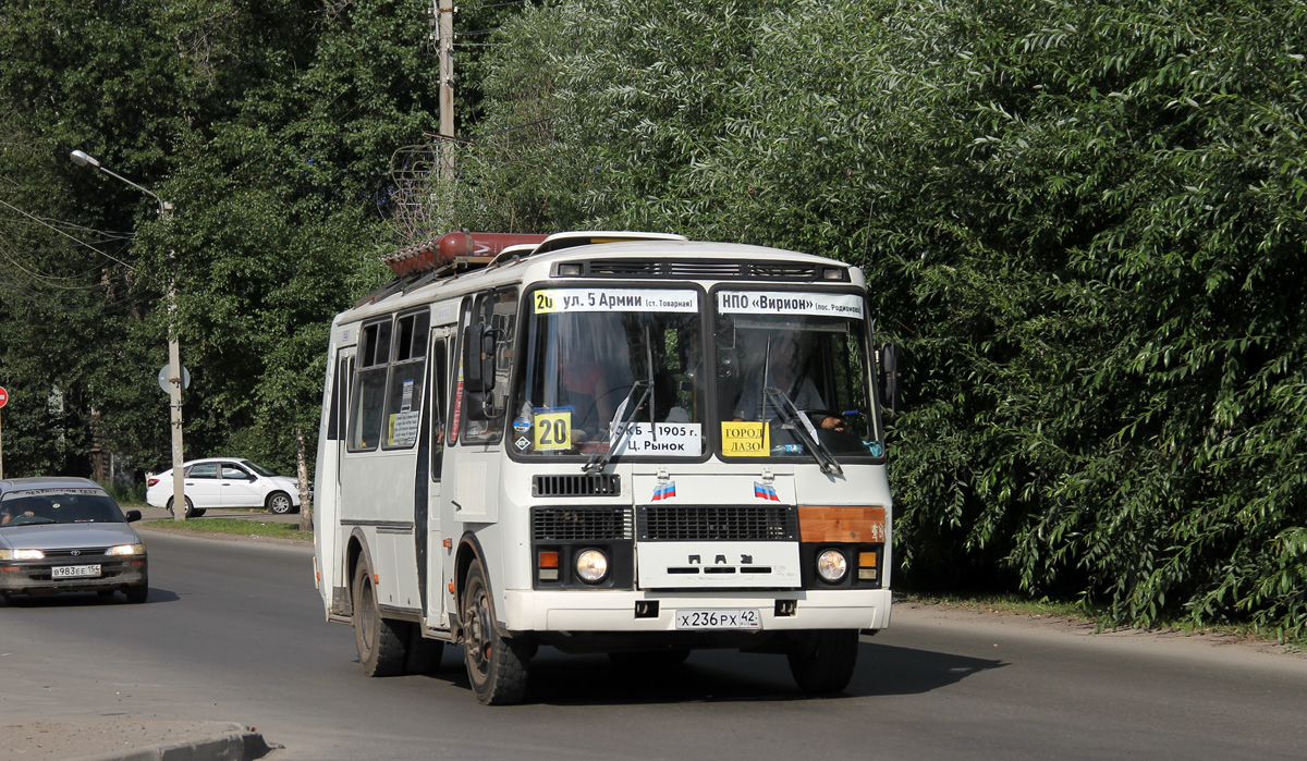 Томская область, ПАЗ-32053 № Х 236 РХ 42