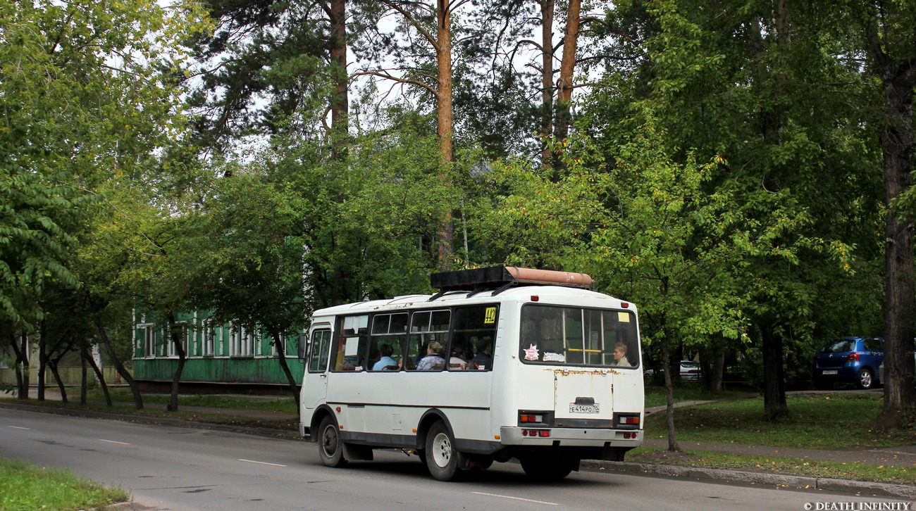 Томская область, ПАЗ-32051-110 № Е 414 РО 70