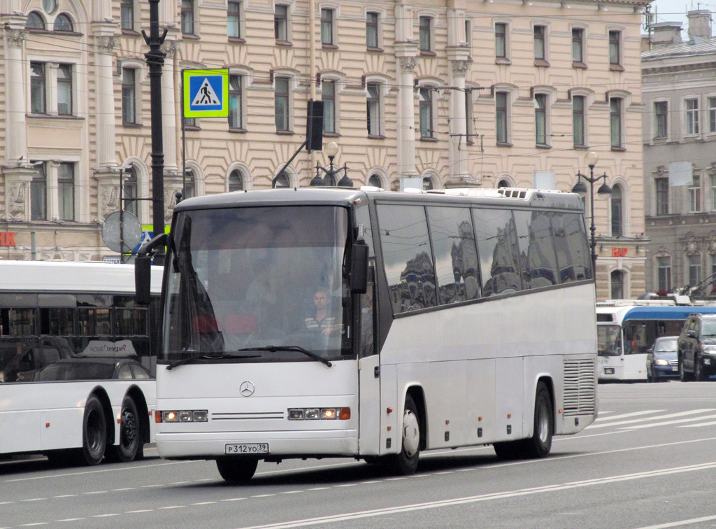 Санкт-Петербург, Drögmöller E330H EuroComet № Р 312 УО 39