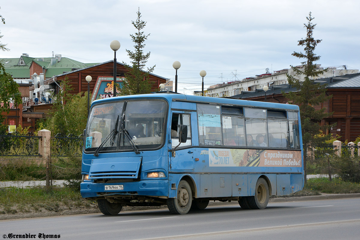 Саха (Якутия), ПАЗ-320401-01 № В 169 КК 14