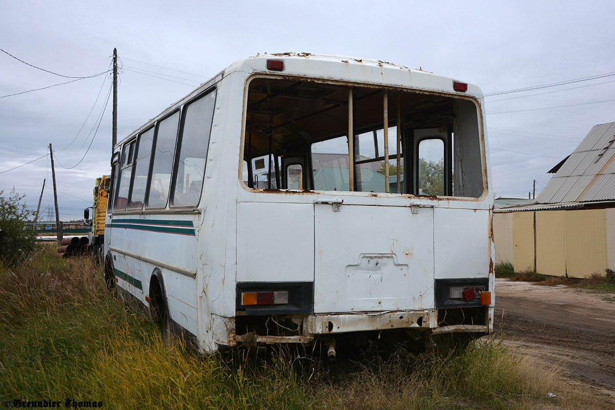 Саха (Якутия), ПАЗ-3205-110 № Н 208 ЕХ 14