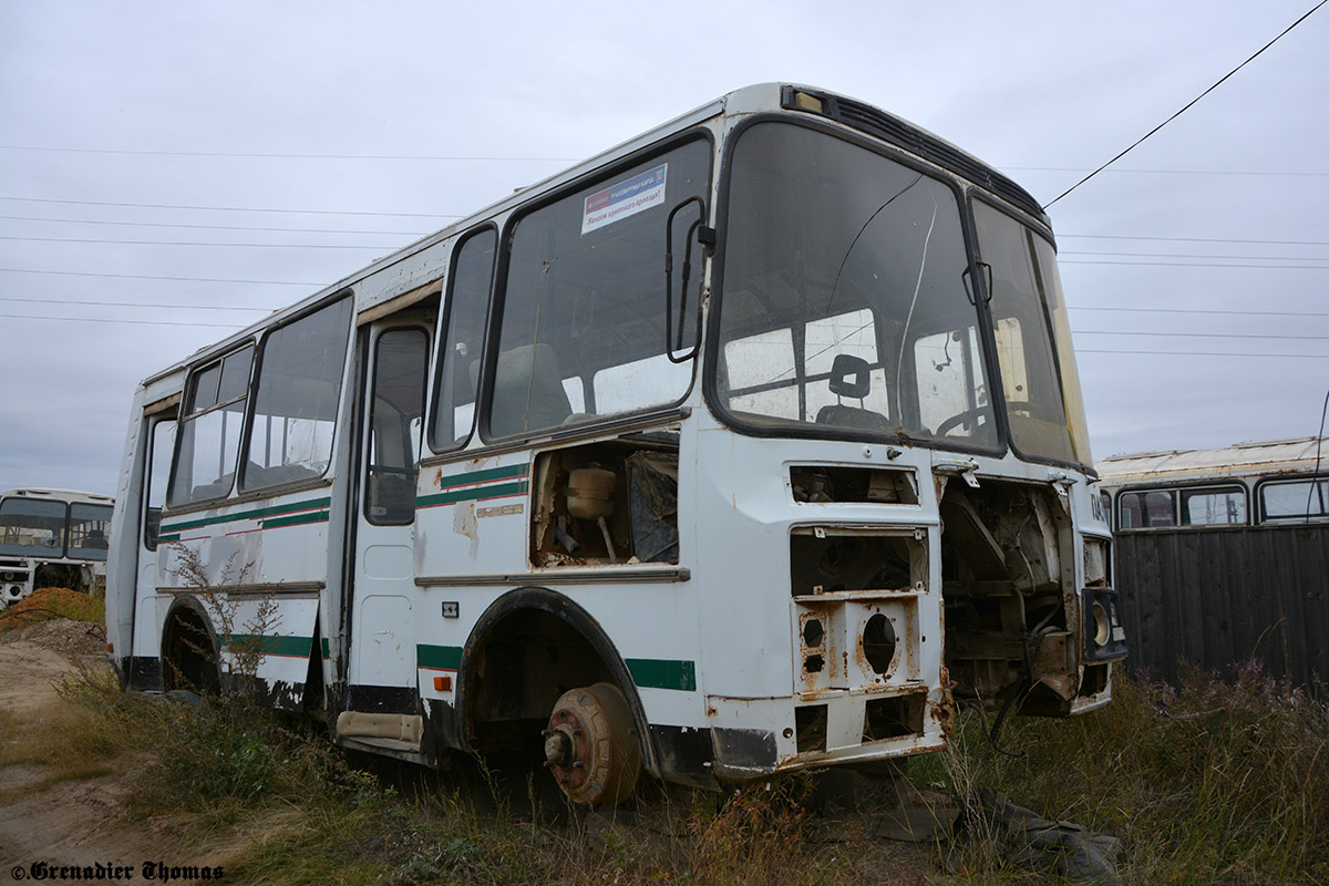 Саха (Якутия), ПАЗ-3205-110 № Н 208 ЕХ 14