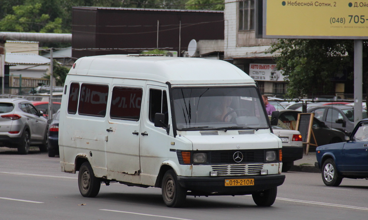 Одесская область, Mercedes-Benz T1 210D № 019-21 ОА