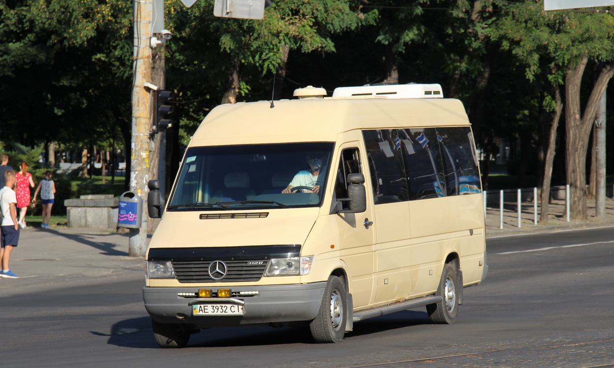 Днепропетровская область, Mercedes-Benz Sprinter W903 312D № AE 3932 CI