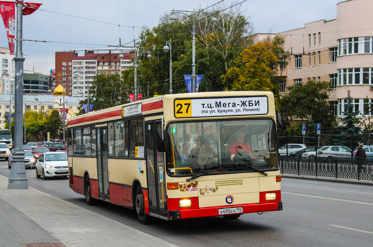 Свердловская область, Mercedes-Benz O405N (SAM) № А 495 ЕН 196