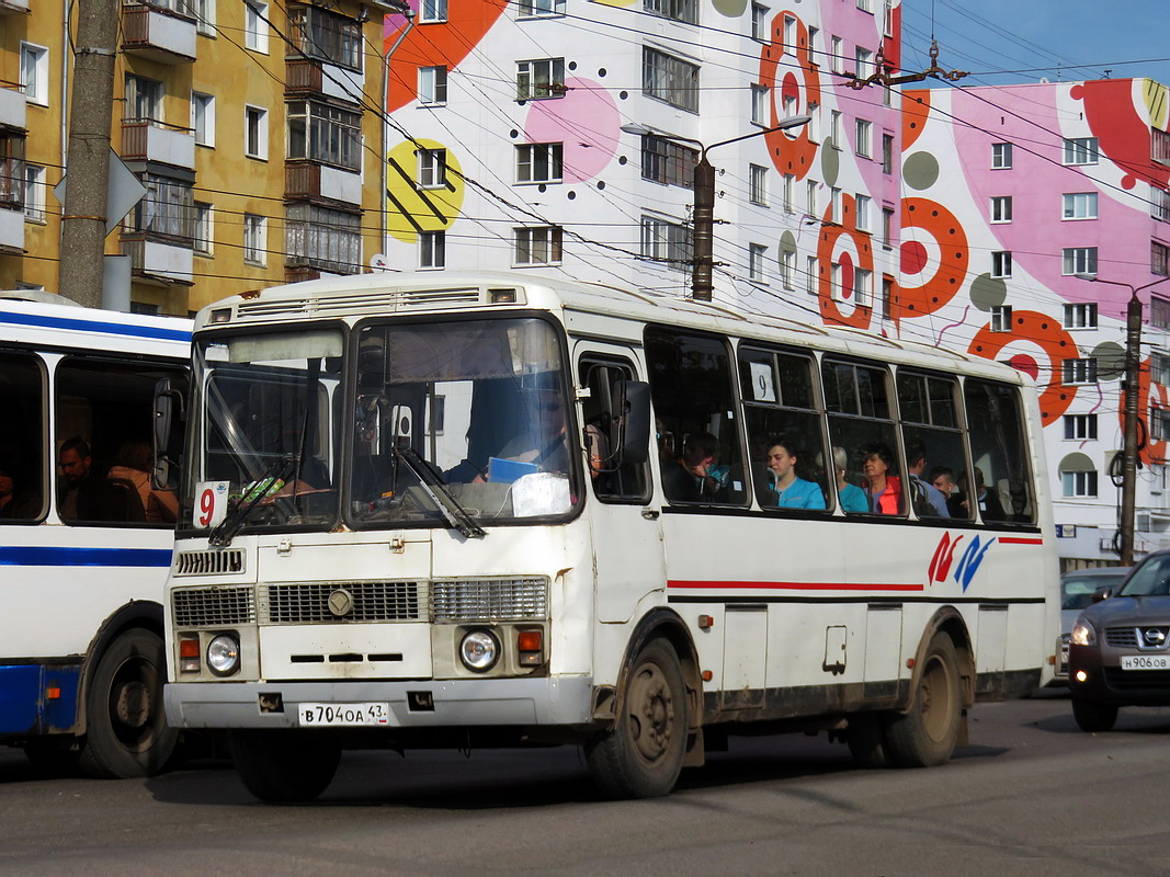 Кировская область, ПАЗ-4234 № В 704 ОА 43