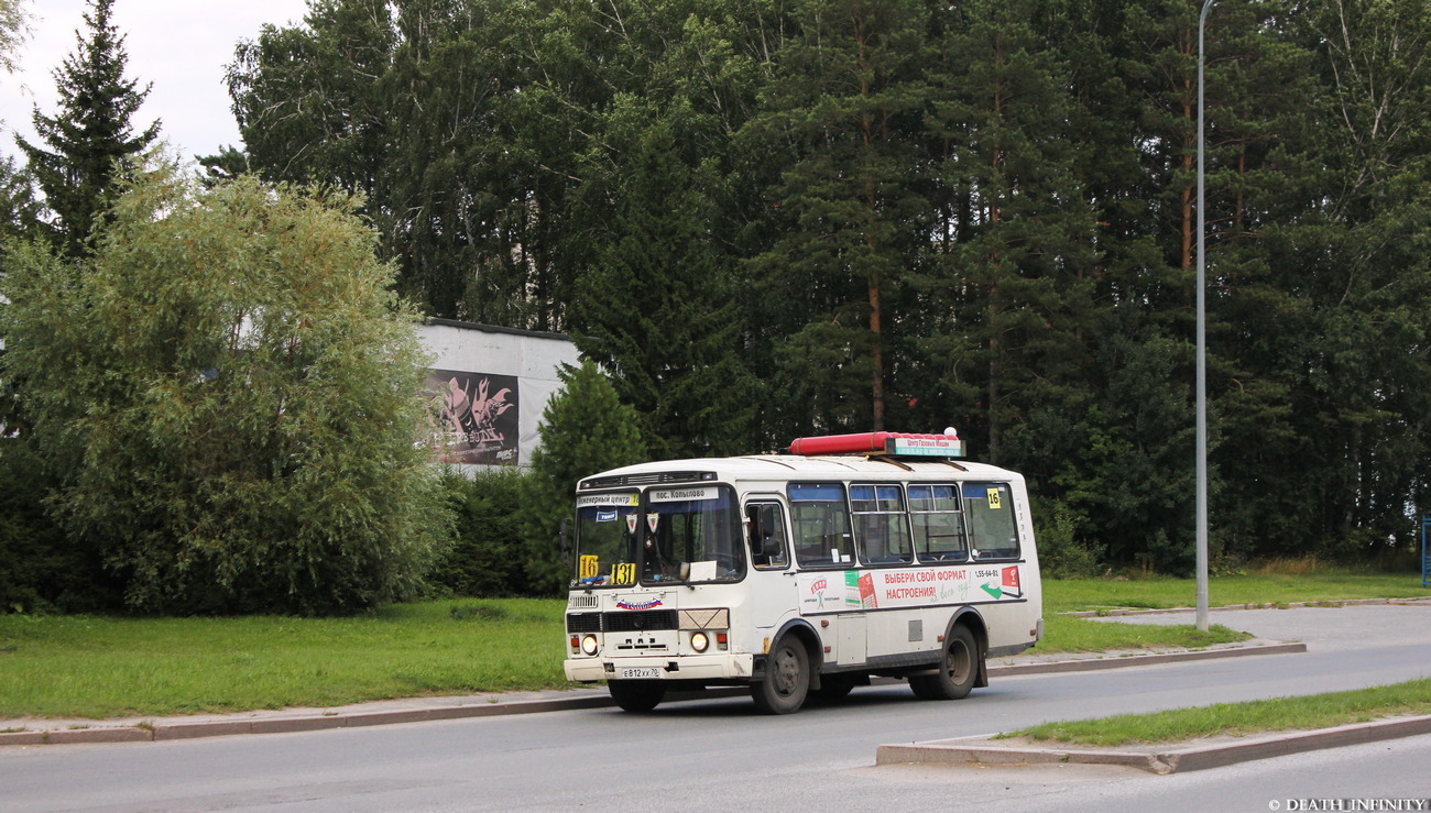 Oblast Tomsk, PAZ-32054 Nr. Е 812 ХХ 70