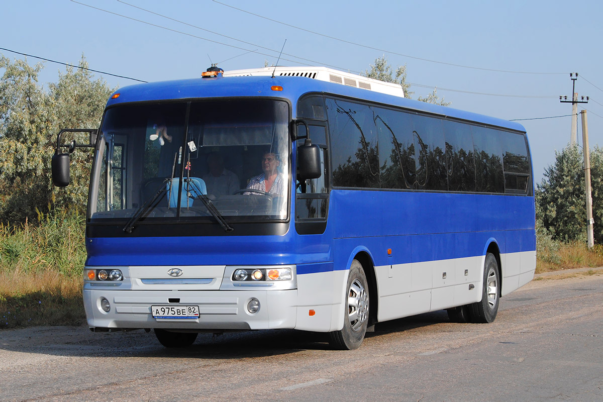 Республика Крым, Hyundai AeroSpace LS № А 975 ВЕ 82