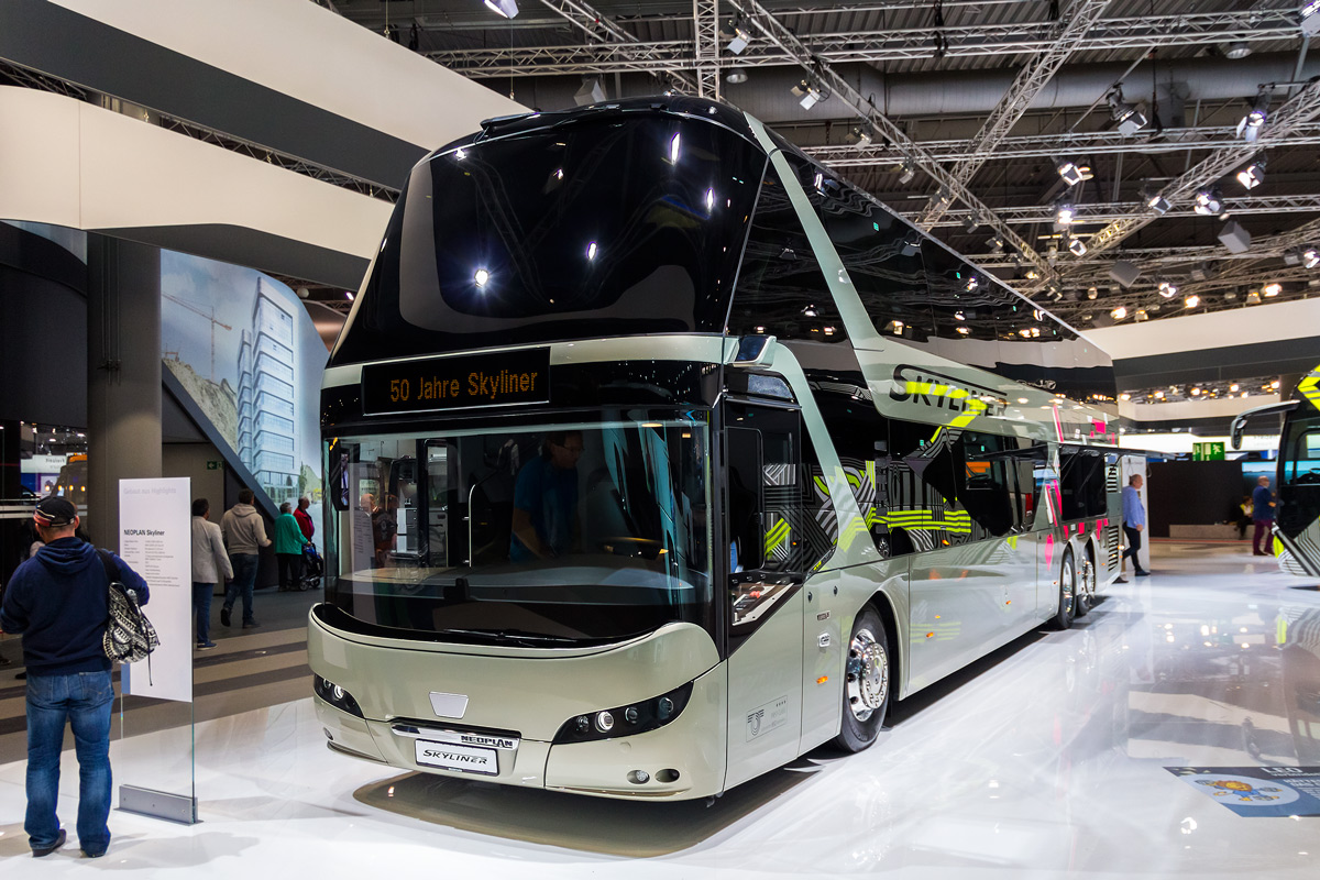 Бавария, Neoplan P06 N1222/3L Skyliner L № M-NP 6310; Нижняя Саксония — IAA Nutzfahrzeuge 2018