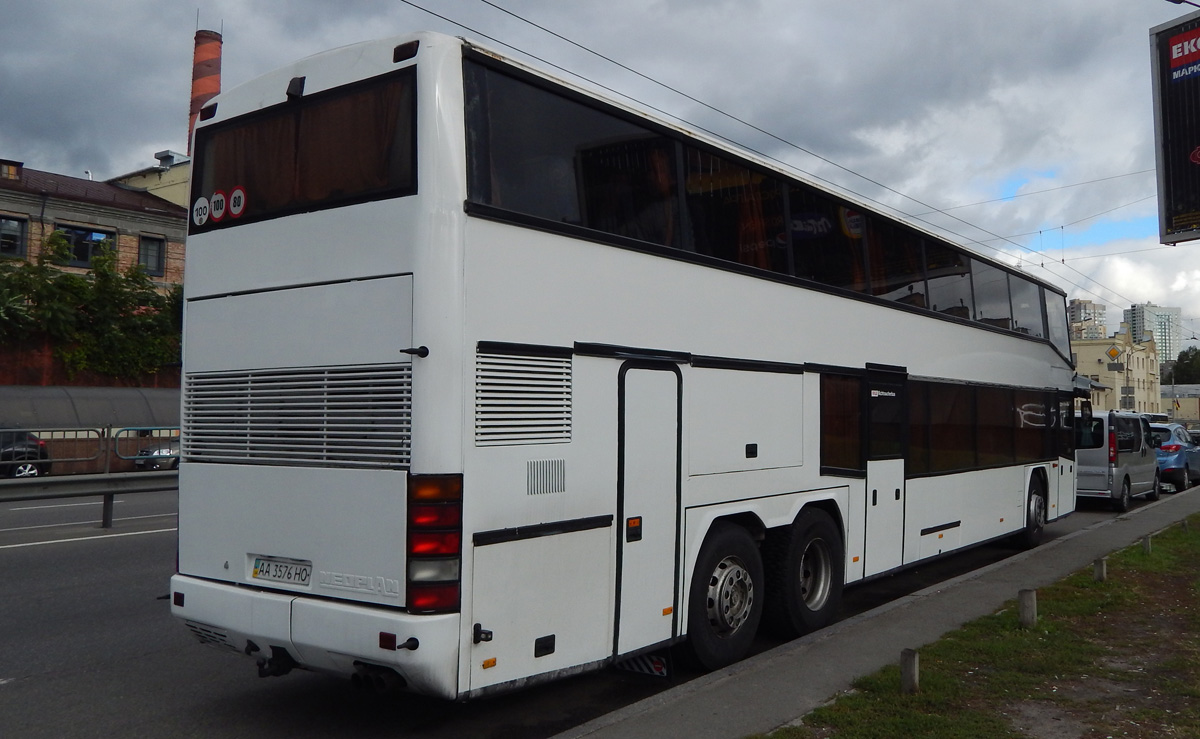 Киев, Neoplan N4026/3L № AA 3576 HO