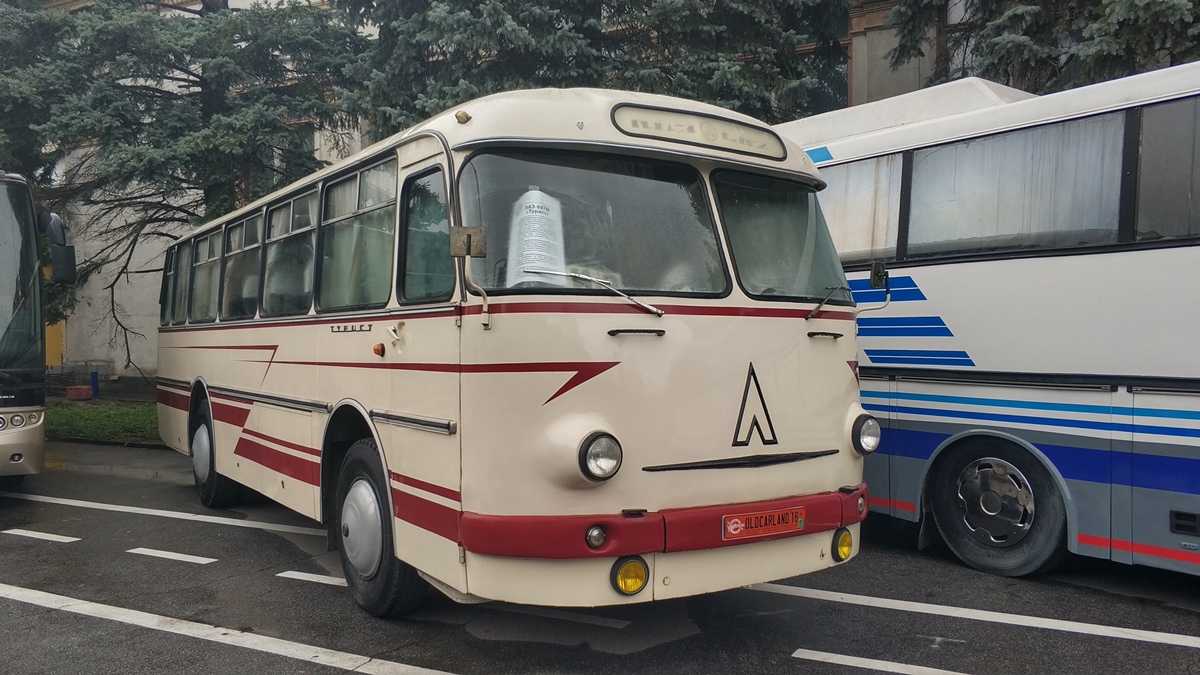 Киев, ЛАЗ-697М № AA 9711 PH