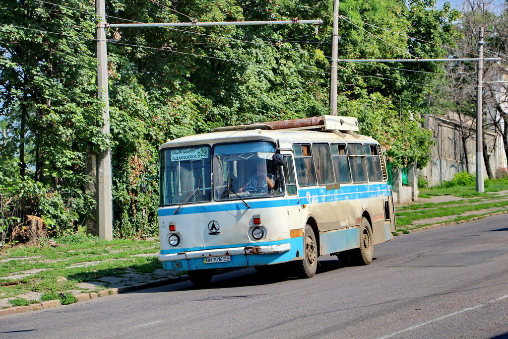 Odessa region, LAZ-695NG sz.: 15