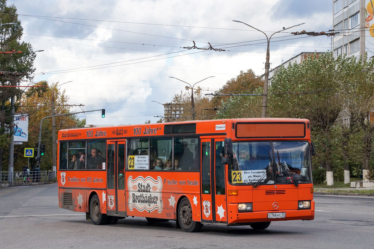 Vladimir region, Mercedes-Benz O405 č. О 766 НС 33