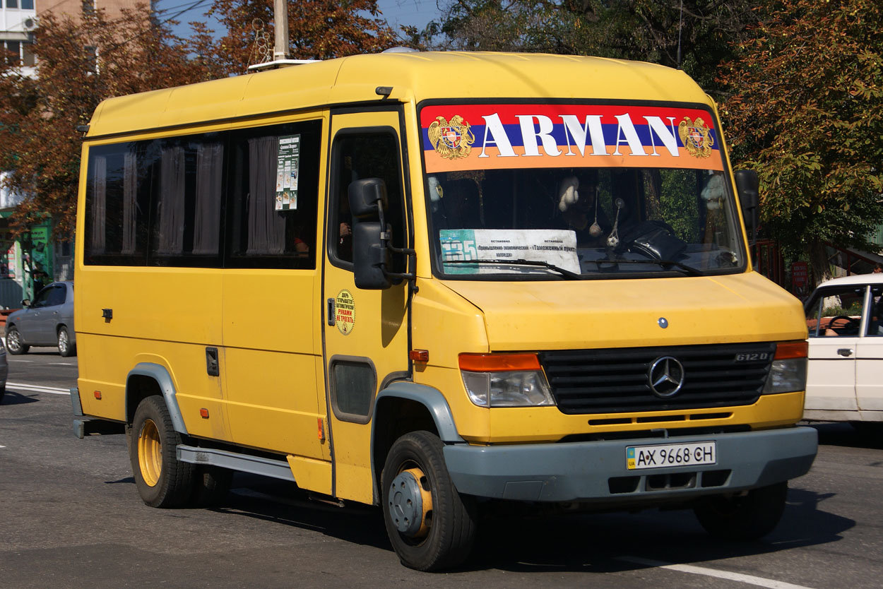 Луганская область, Mercedes-Benz Vario 612D № AX 9668 CH