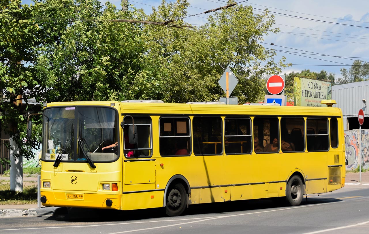 Тверская область, ЛиАЗ-5256.36 № АН 456 69