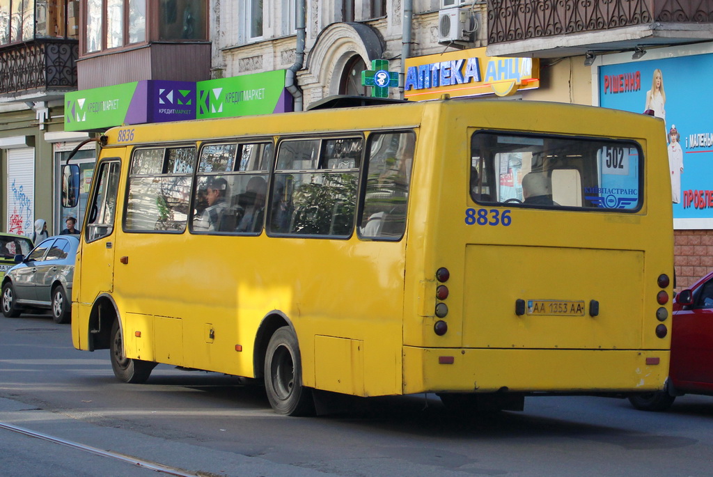 Kijów, Bogdan A09202 (LuAZ) Nr 8836