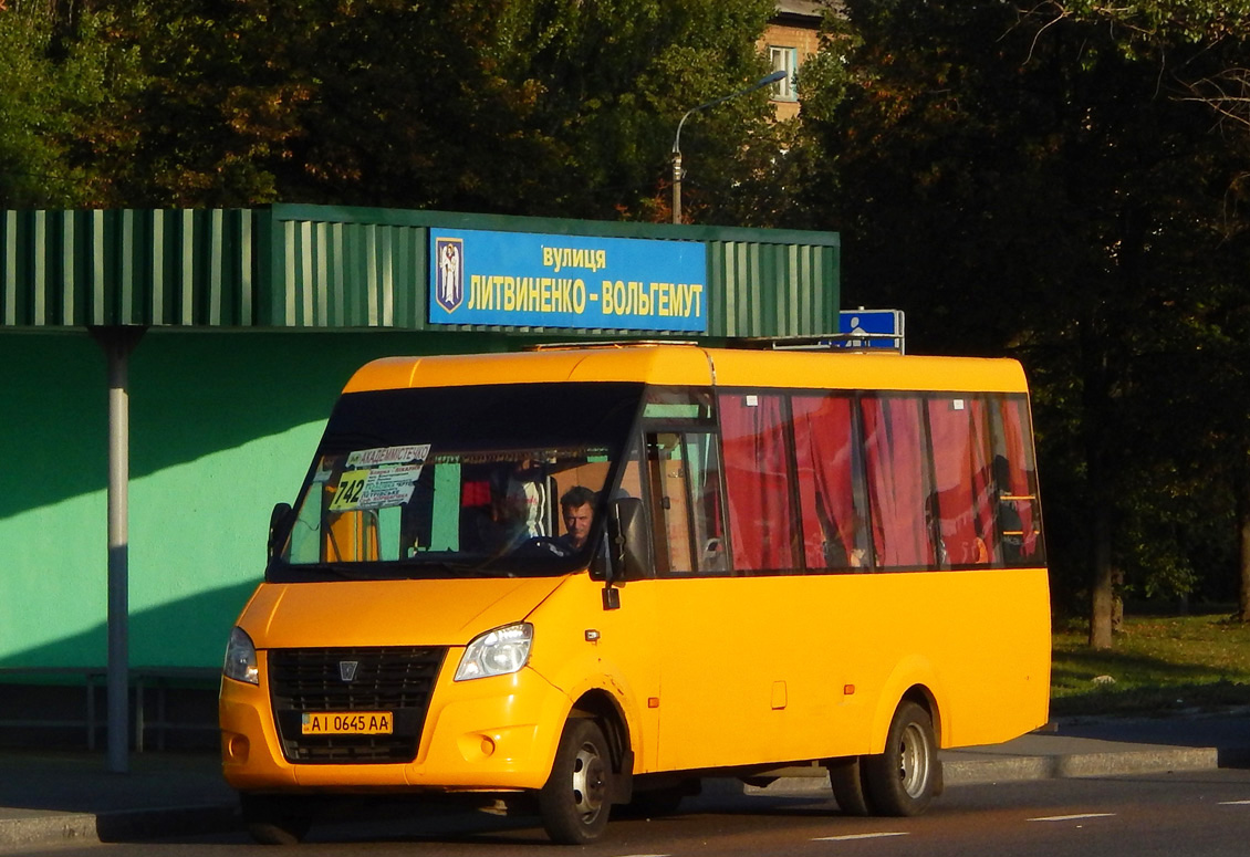 Kyiv region, Ruta 25 Nova № AI 0645 AA