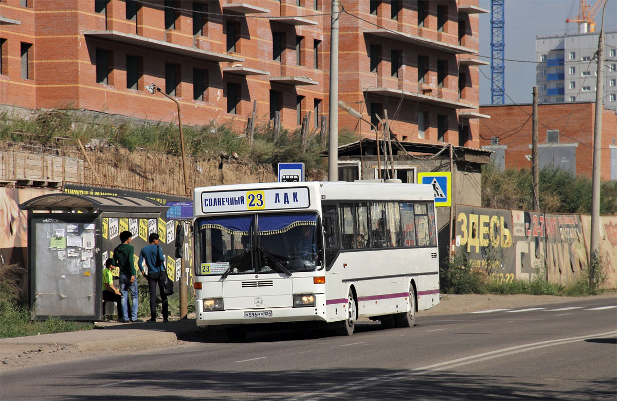 Kraj Krasnojarski, Mercedes-Benz O405 Nr У 596 МР 124