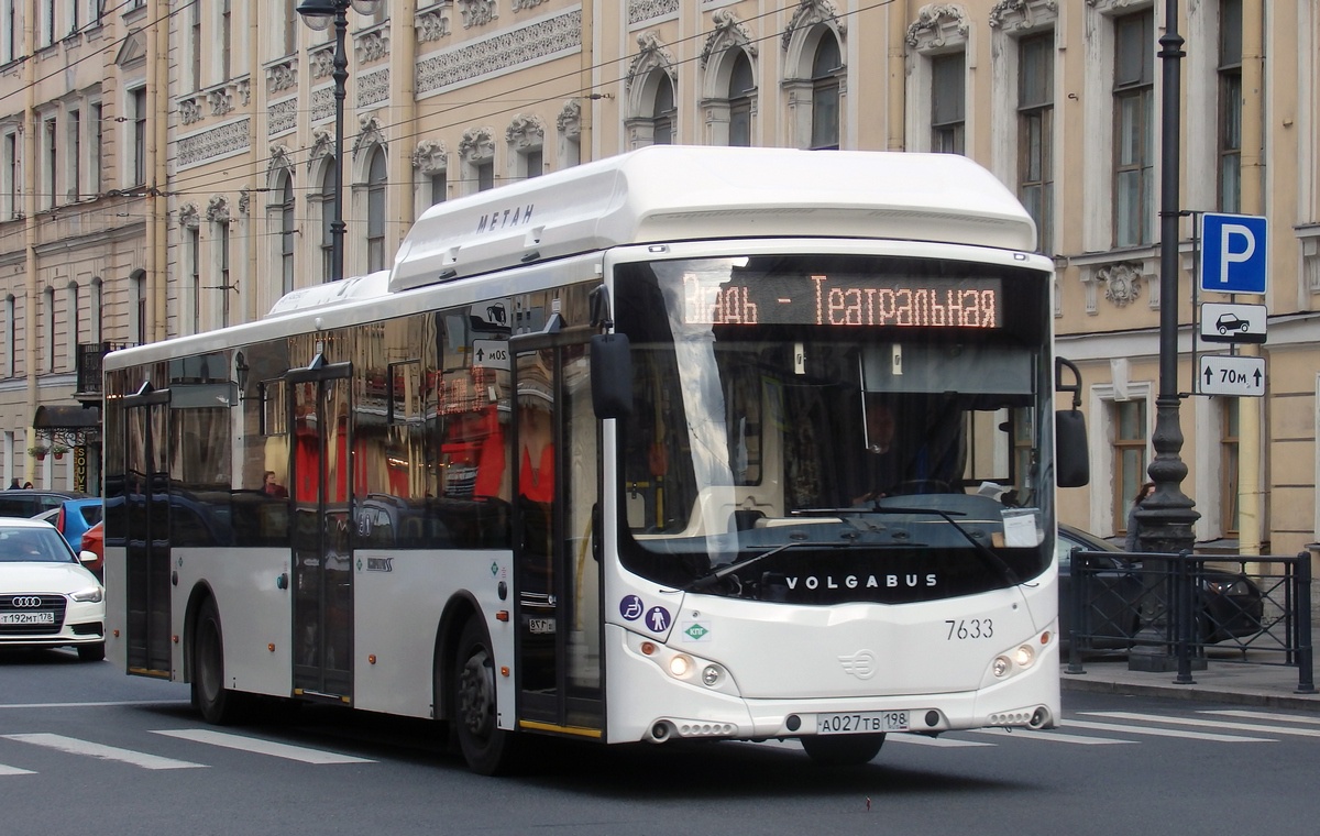 Sankt Petersburg, Volgabus-5270.G0 Nr 7633