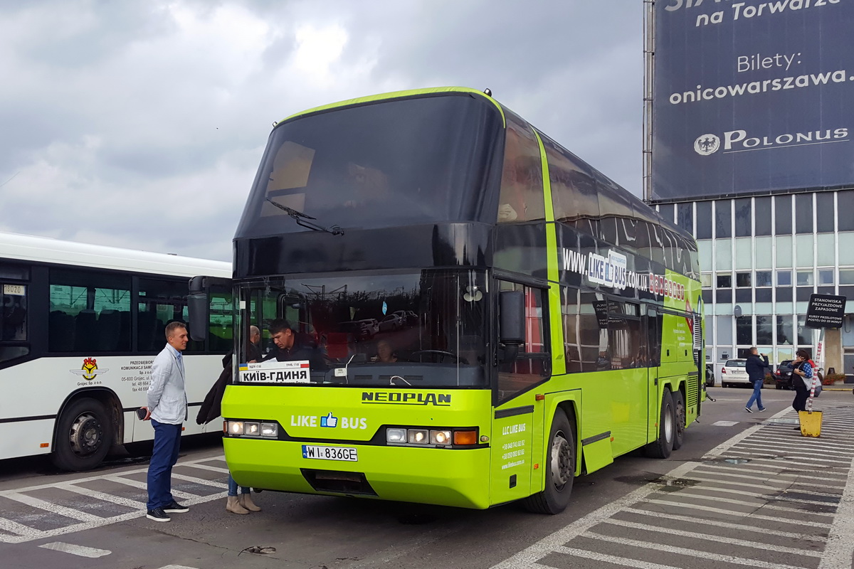 Польша, Neoplan N122/3 Skyliner № WI 836GE