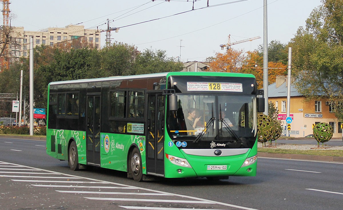 Алматы, Yutong ZK6118HGA № 259 MK 02