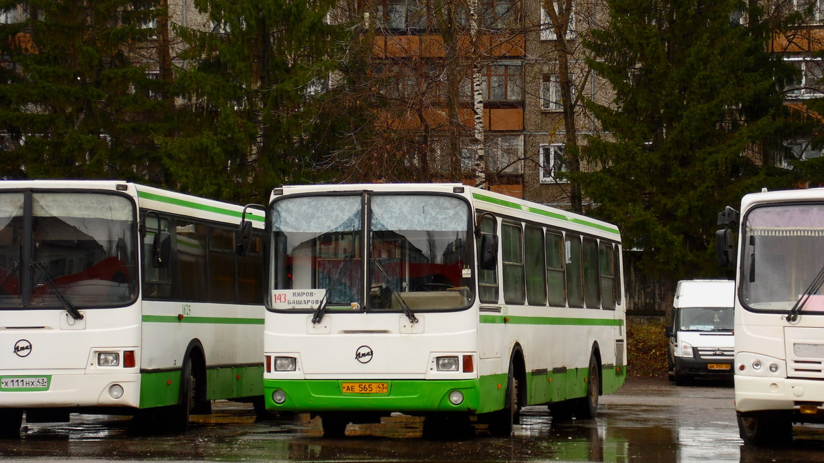 Kirov region, LiAZ-5256.26 Nr. х530