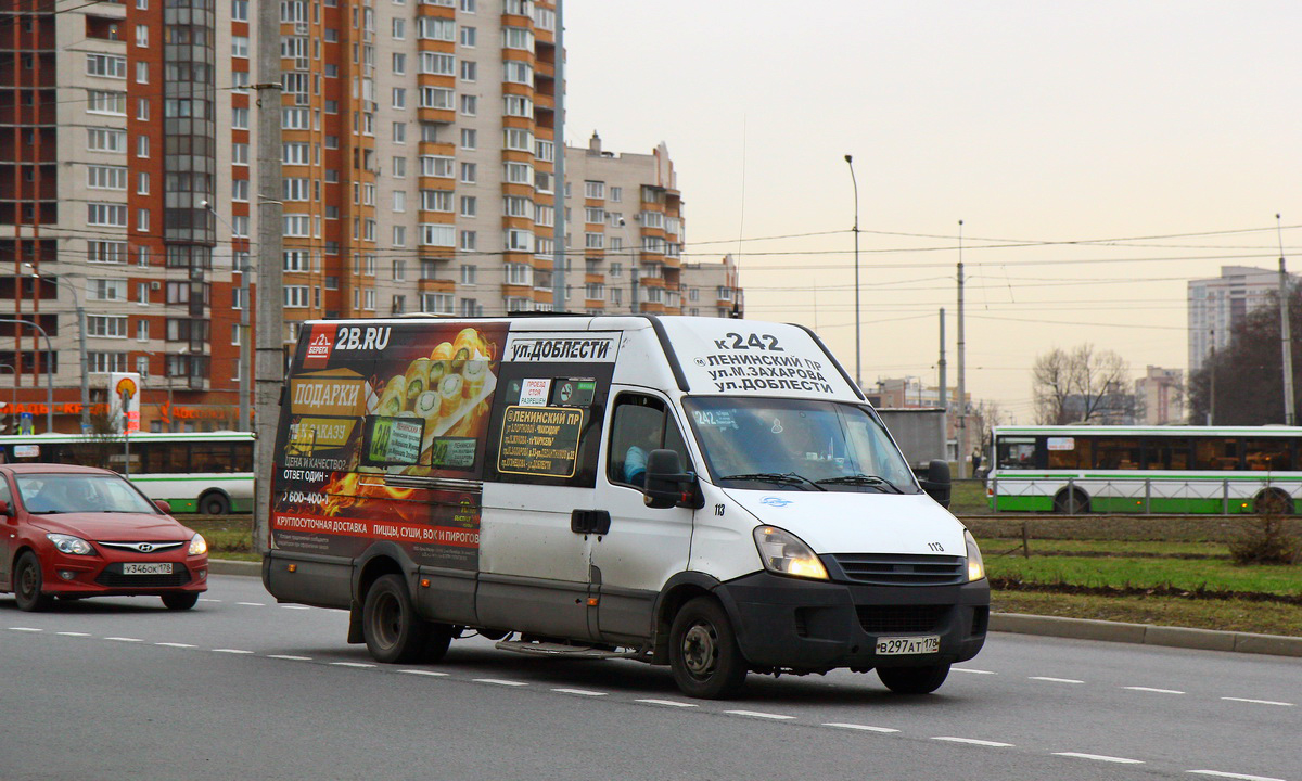 Санкт-Петербург, Нижегородец-2227UT (IVECO Daily) № 113