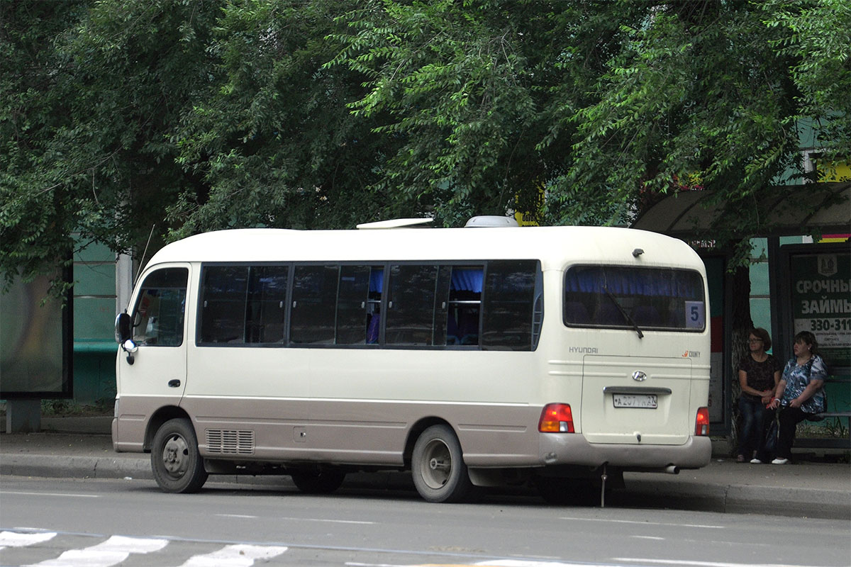 Хабаровский край, Hyundai County Gold № А 207 УН 27