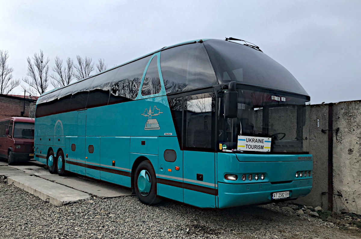 Ивано-Франковская область, Neoplan N516/3SHDHL Starliner № AT 2582 BX