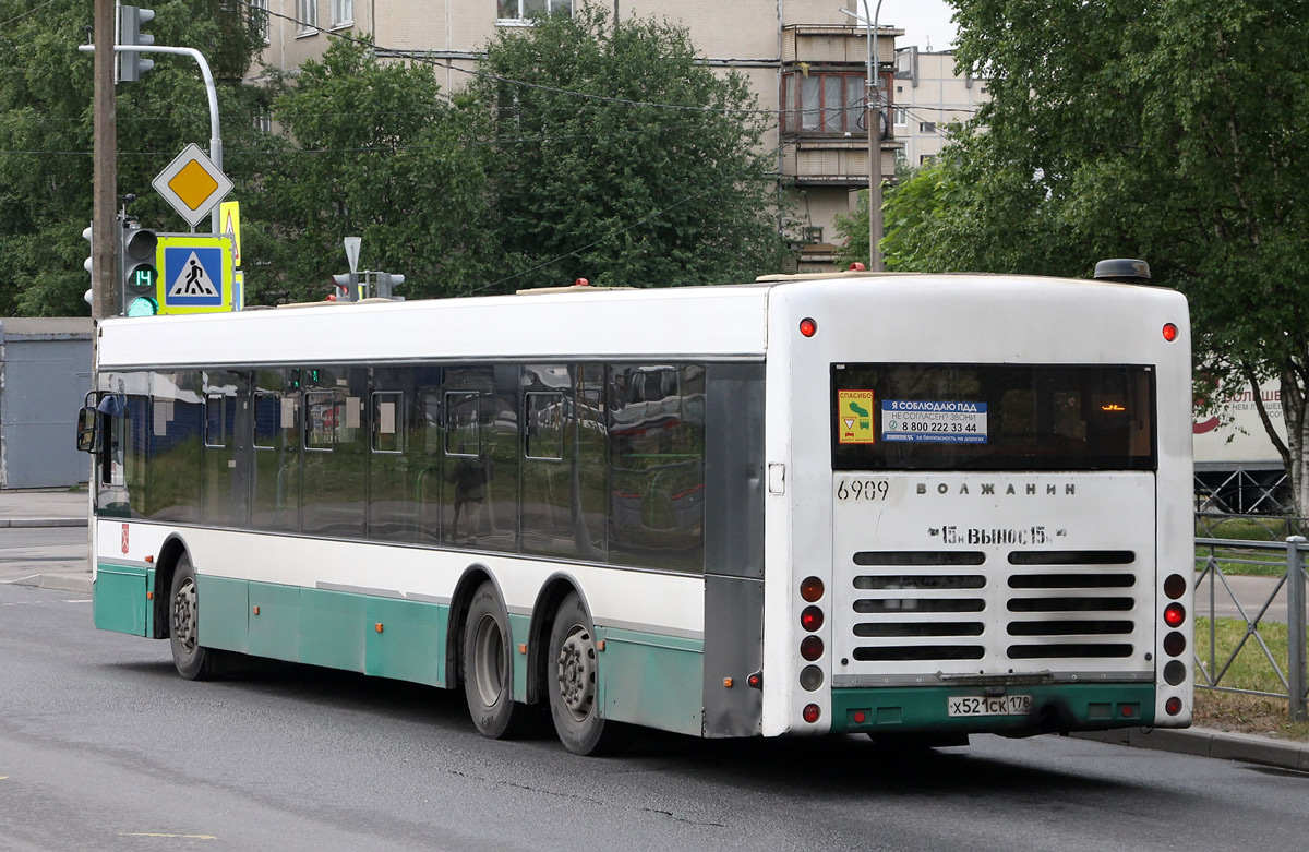 Санкт-Петербург, Волжанин-6270.06 