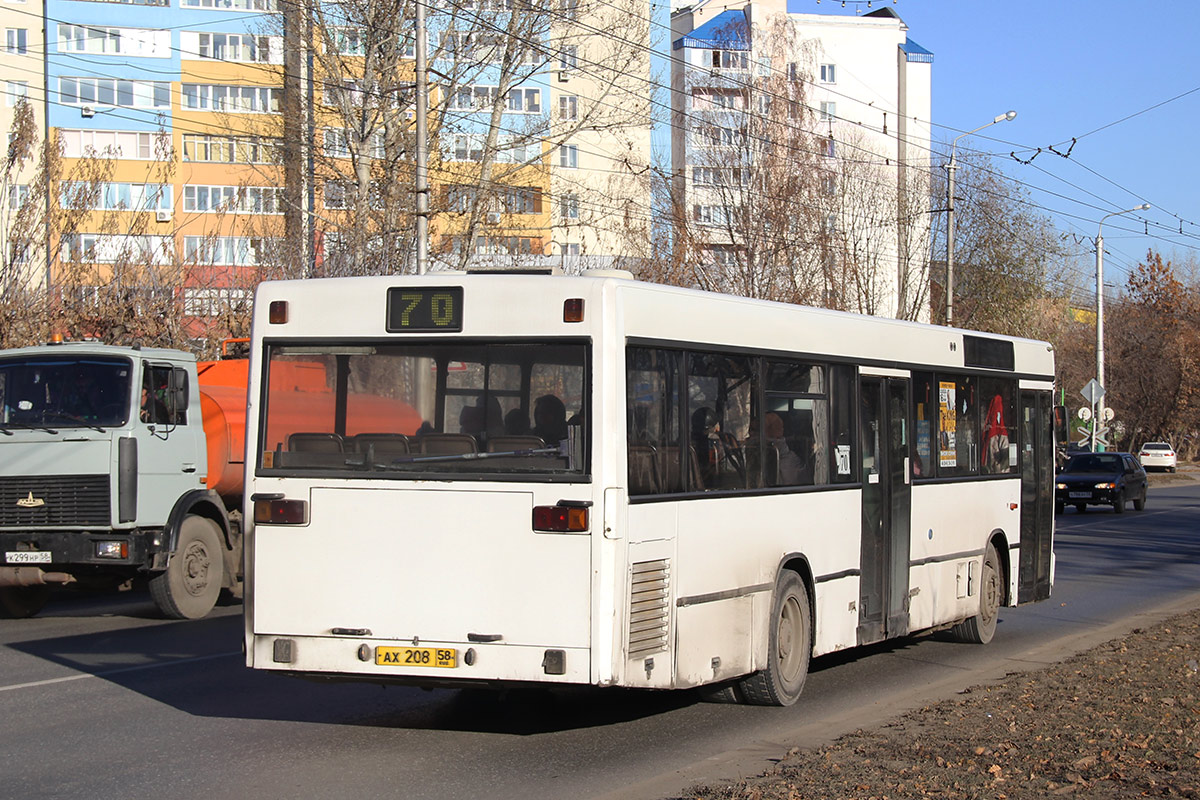 Пензенская область, Mercedes-Benz O405N № АХ 208 58