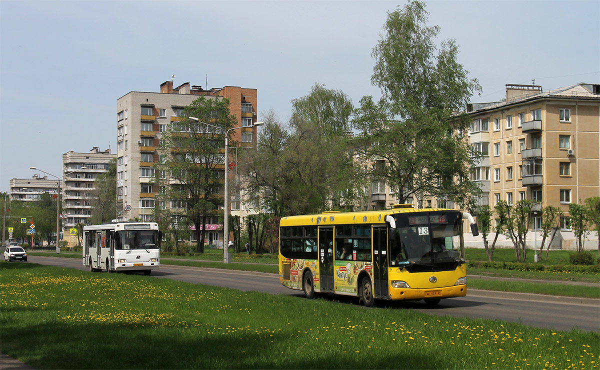 Region Krasnojarsk, Sunlong SLK6101 (Junma) Nr. АЕ 434 24; Region Krasnojarsk, Neman-5201 Nr. АЕ 428 24; Region Krasnojarsk — Miscellaneous photos