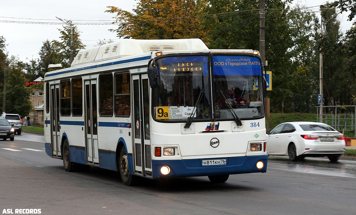 Novgorod region, LiAZ-5256.57 # 384